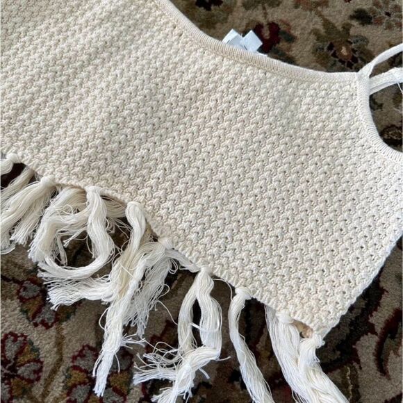 Cropped Fringe Tank - Picture 3 of 4